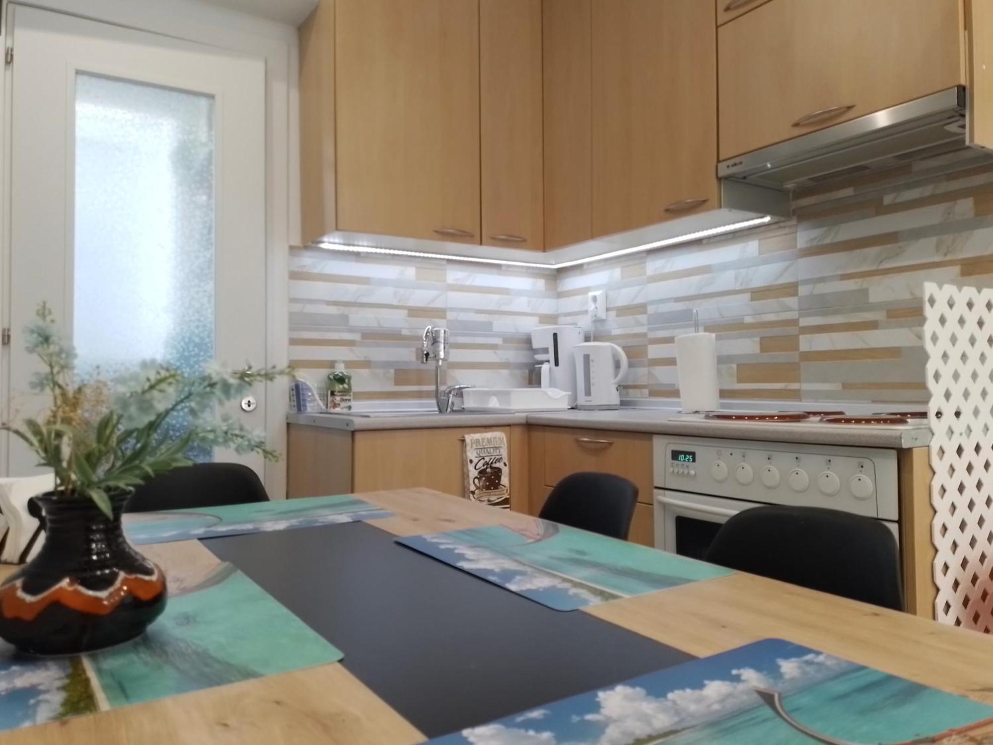Niko'S Apartment - Beautiful Sea View Apartment ! Peraia  Ngoại thất bức ảnh
